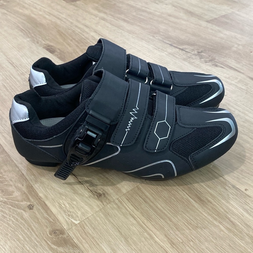 NEW Women’s Kyedoo Indoor Cycling Shoes